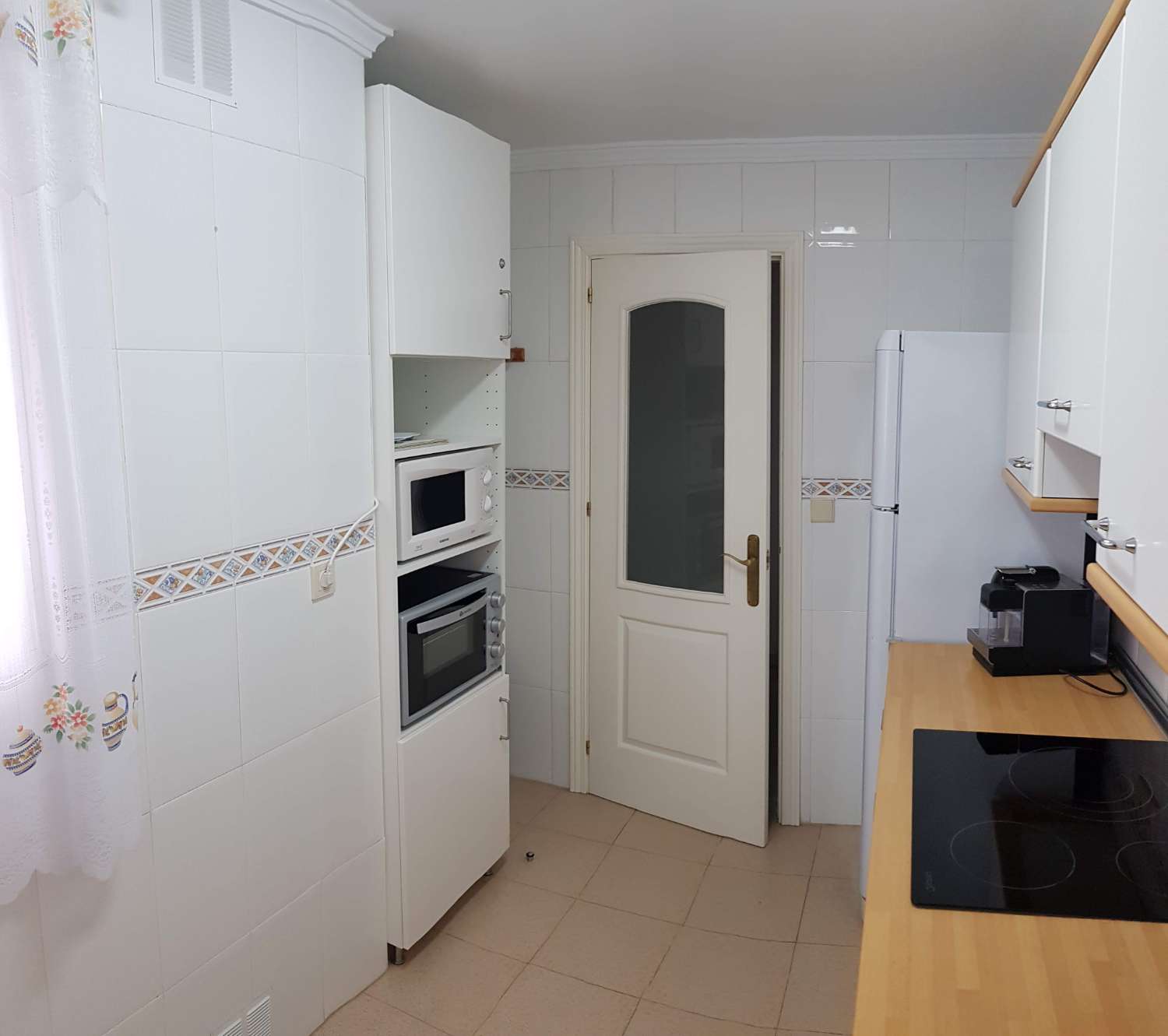 Se alquila dede 30/8/26 -25/627 magnifico apartamento al lado de la playa en La Carihuela (Torremolinos)