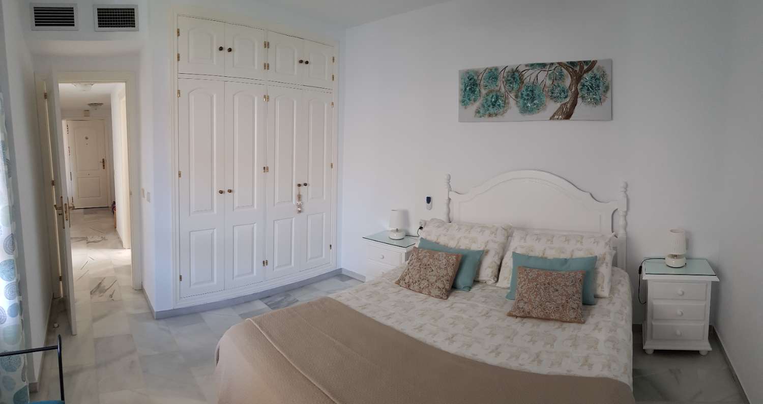 Se alquila dede 30/8/26 -25/627 magnifico apartamento al lado de la playa en La Carihuela (Torremolinos)