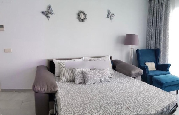 Se alquila dede 30/8/26 -25/627 magnifico apartamento al lado de la playa en La Carihuela (Torremolinos)