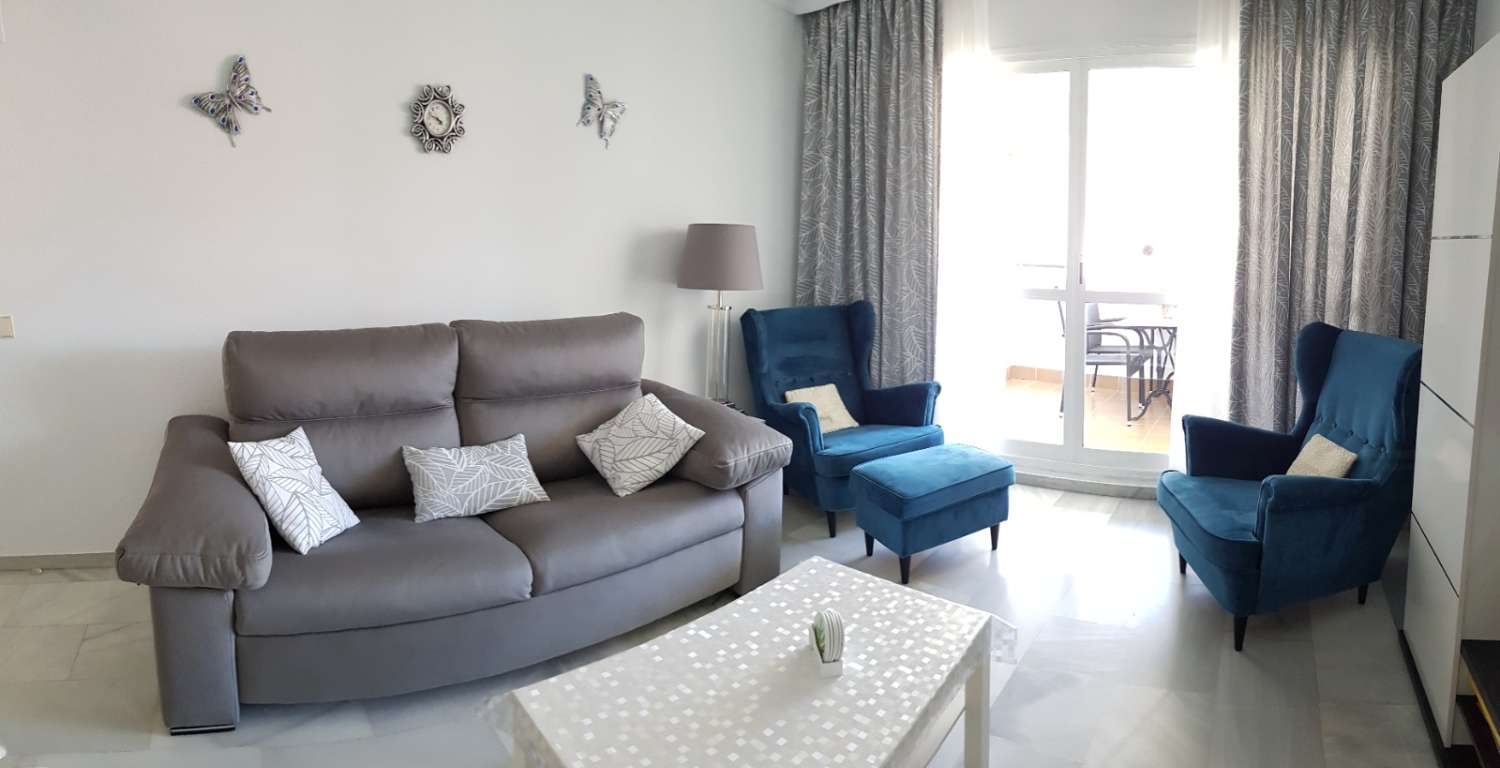 Se alquila dede 30/8/26 -25/627 magnifico apartamento al lado de la playa en La Carihuela (Torremolinos)