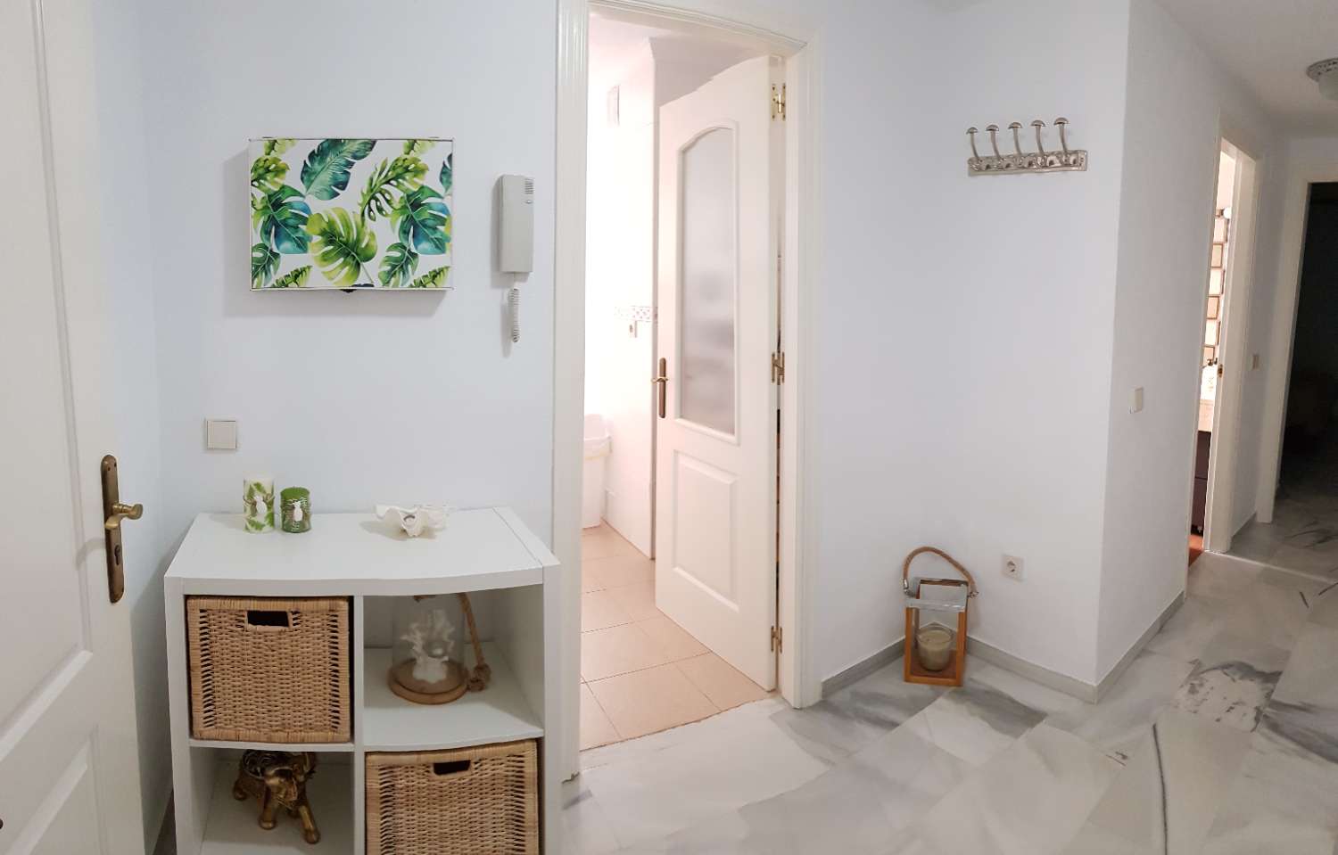 Se alquila dede 30/8/26 -25/627 magnifico apartamento al lado de la playa en La Carihuela (Torremolinos)