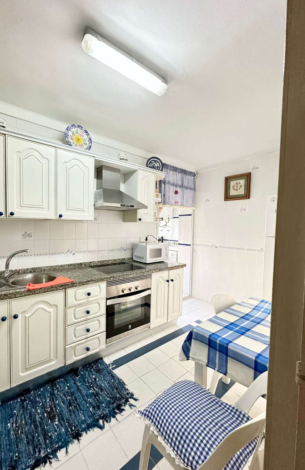 公寓 出售 在 La Carihuela - Los Nidos (Torremolinos)