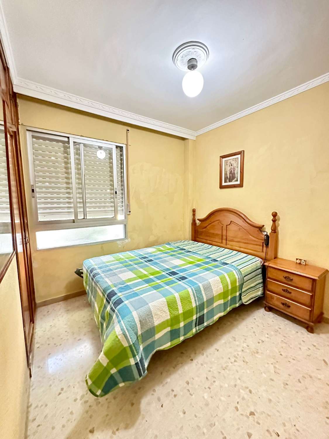 公寓 出售 在 La Carihuela - Los Nidos (Torremolinos)