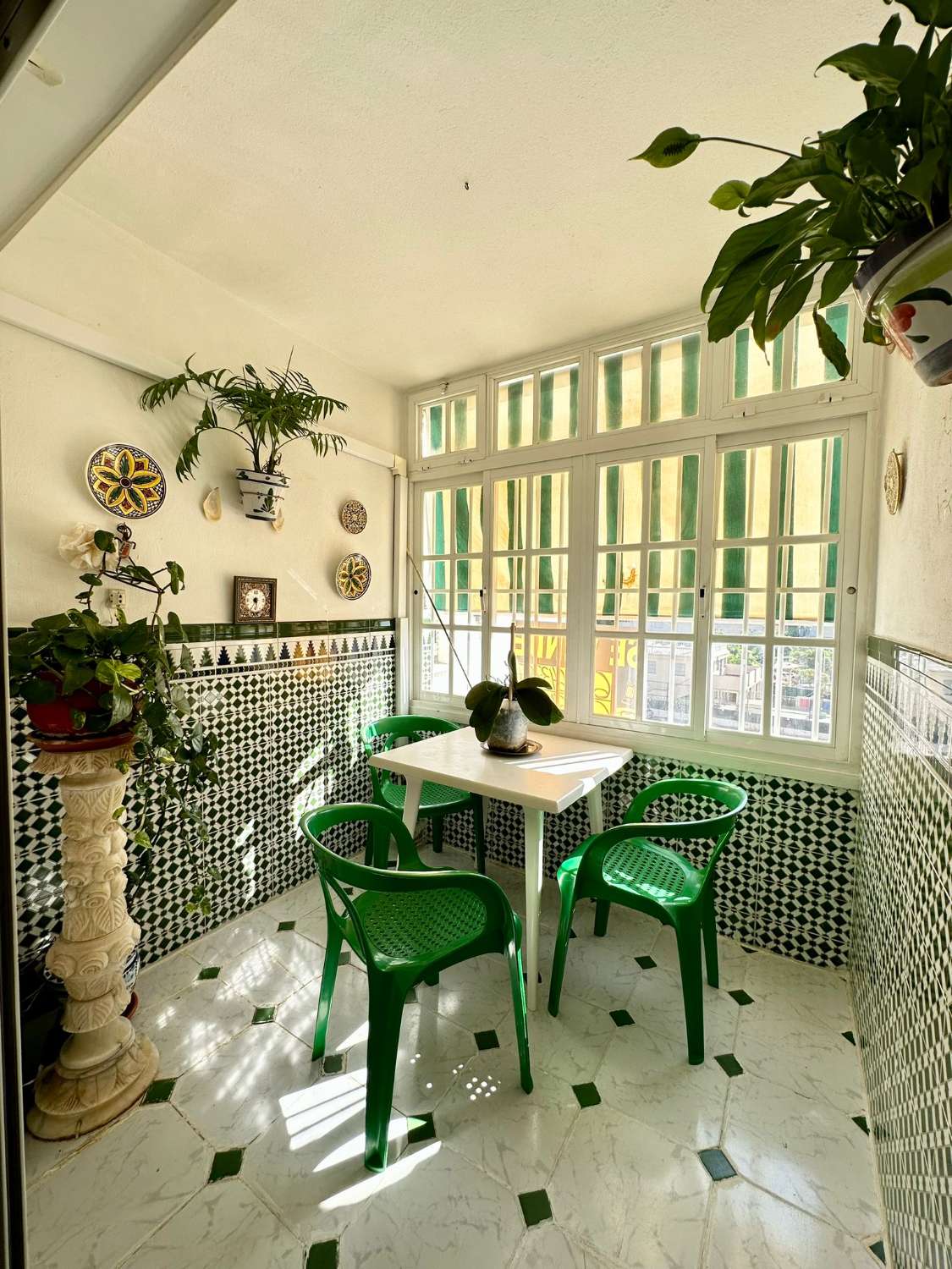 公寓 出售 在 La Carihuela - Los Nidos (Torremolinos)