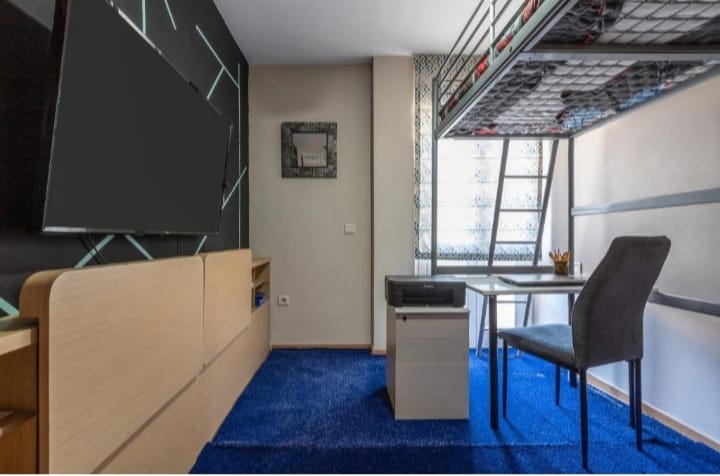 Se alquila por larga temporada desde   01/09/26-magnifico Chalet Adosado en Torrequebrada (Benalmadena)