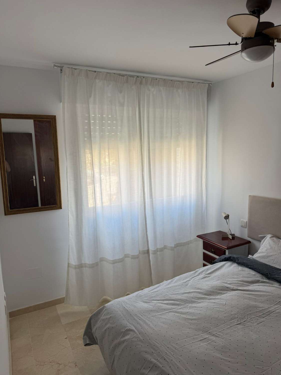 MEDIA TEMPORADA SE ALQUILA DESDE 1.9.26-15.6.27 BONITO APARTAMENTO EN BENALMADENA COSTA
