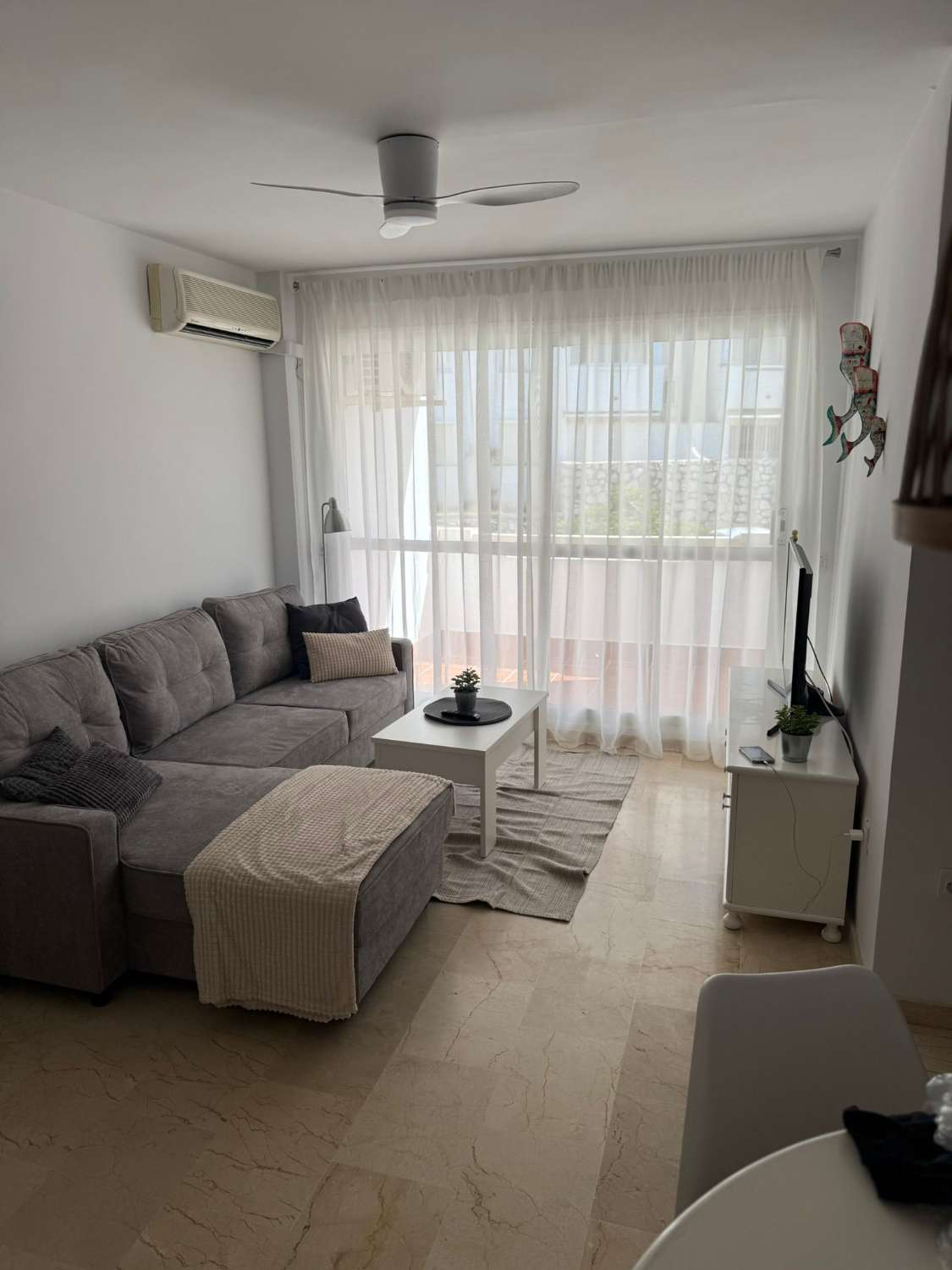 MEDIA TEMPORADA SE ALQUILA DESDE 1.9.26-15.6.27 BONITO APARTAMENTO EN BENALMADENA COSTA