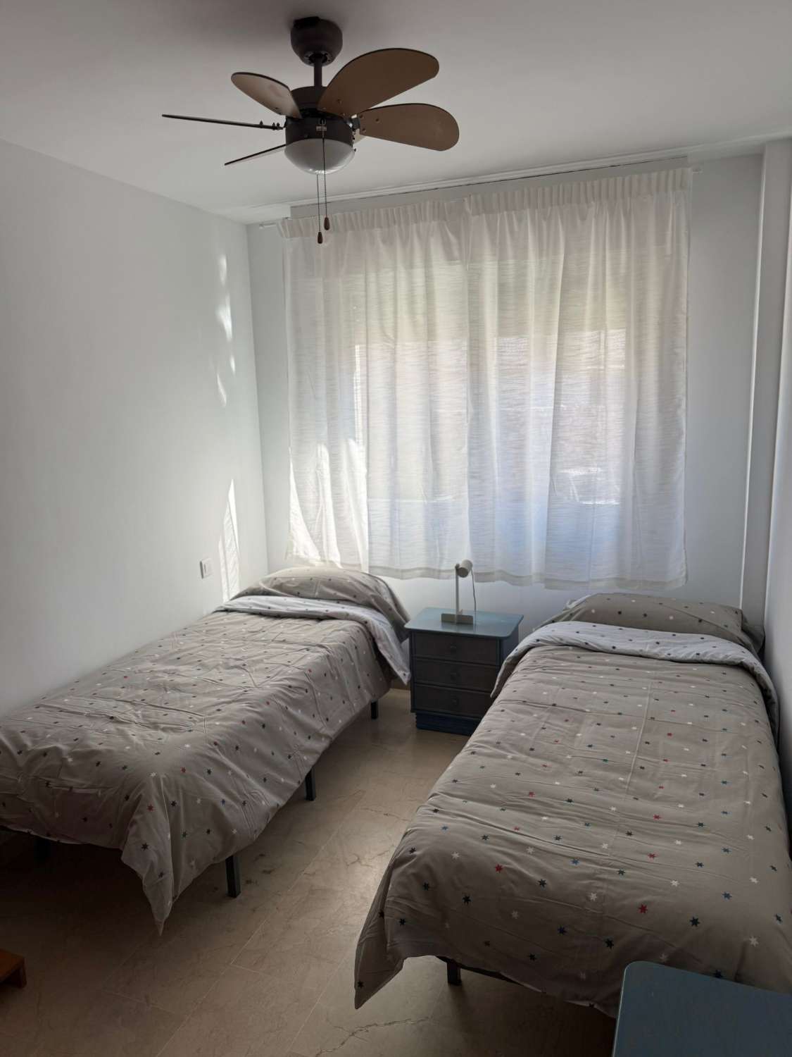 MEDIA TEMPORADA SE ALQUILA DESDE 1.9.26-15.6.27 BONITO APARTAMENTO EN BENALMADENA COSTA