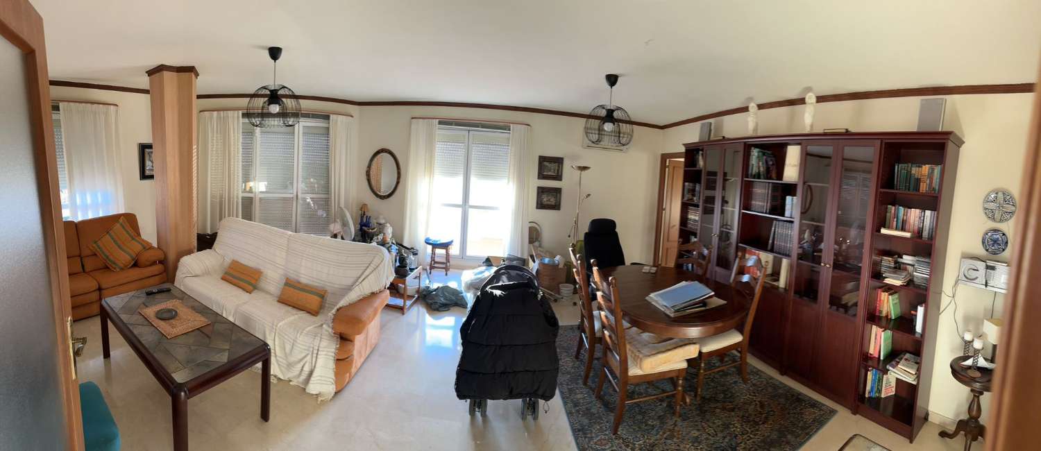 MEDIA TEMPORADA. SE ALQUILA DESDE 20.4.26 MAXIMO 11 MESES BONITO ATICO DUPLEX CON VISTAS AL MAR  EN ARROYO DE LA MIEL