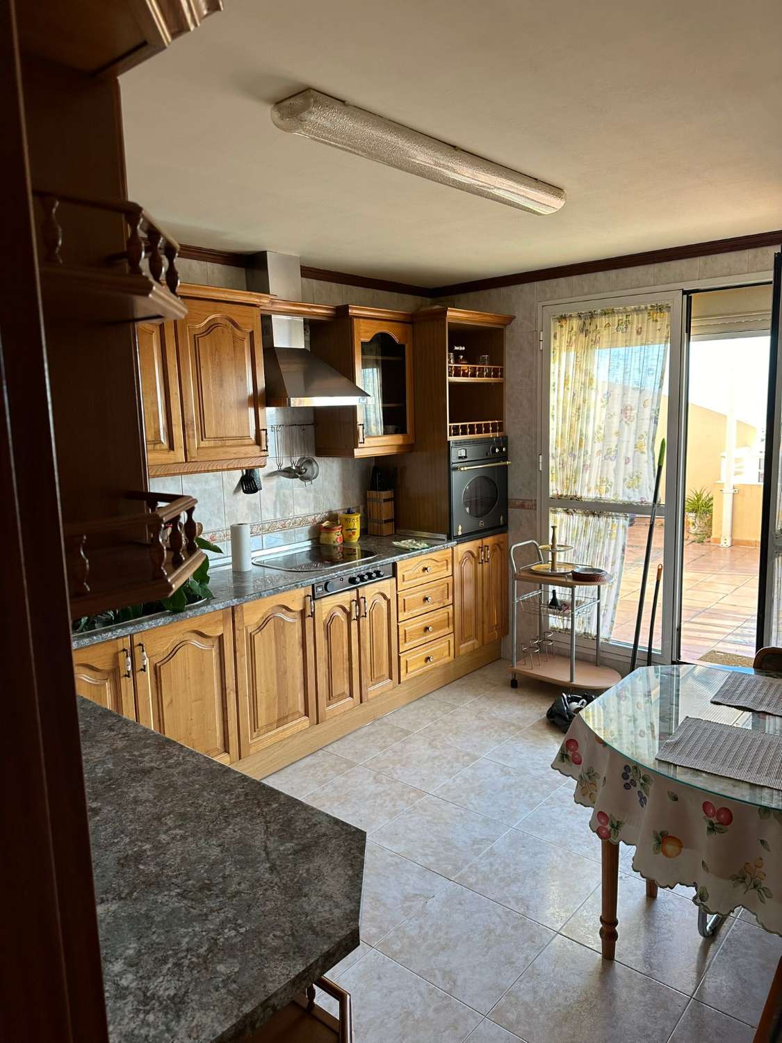 MEDIA TEMPORADA. SE ALQUILA DESDE 20.4.26 MAXIMO 11 MESES BONITO ATICO DUPLEX CON VISTAS AL MAR  EN ARROYO DE LA MIEL