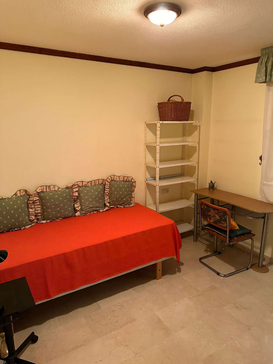 MEDIA TEMPORADA. SE ALQUILA DESDE 20.4.26 MAXIMO 11 MESES BONITO ATICO DUPLEX CON VISTAS AL MAR  EN ARROYO DE LA MIEL