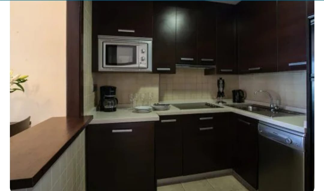 MEDIA TEMPORADA SE ALQUILA  DESDE  2 .5.26 - 31. 8 . 26 Y  DE 1.9.26-30.6.27 BONITO  ATICO  CON VISTAS AL MAR A 150METROS DE LA PLAYA EN BENALMADEN