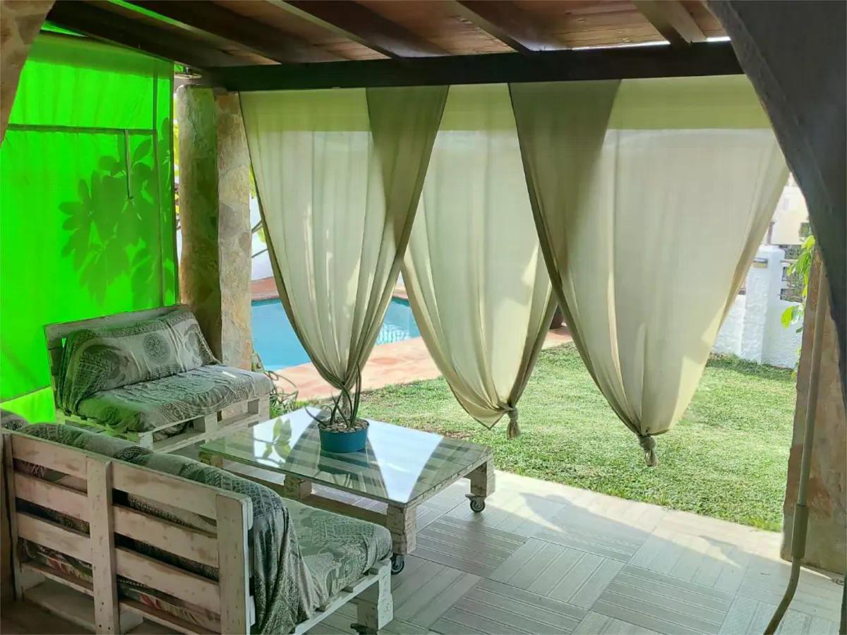 WUNDERSCHÖNE VILLA MIT MEERBLICK ZUM VERKAUF IN TORREBLANCA DEL SOL (FUENGIROLA)