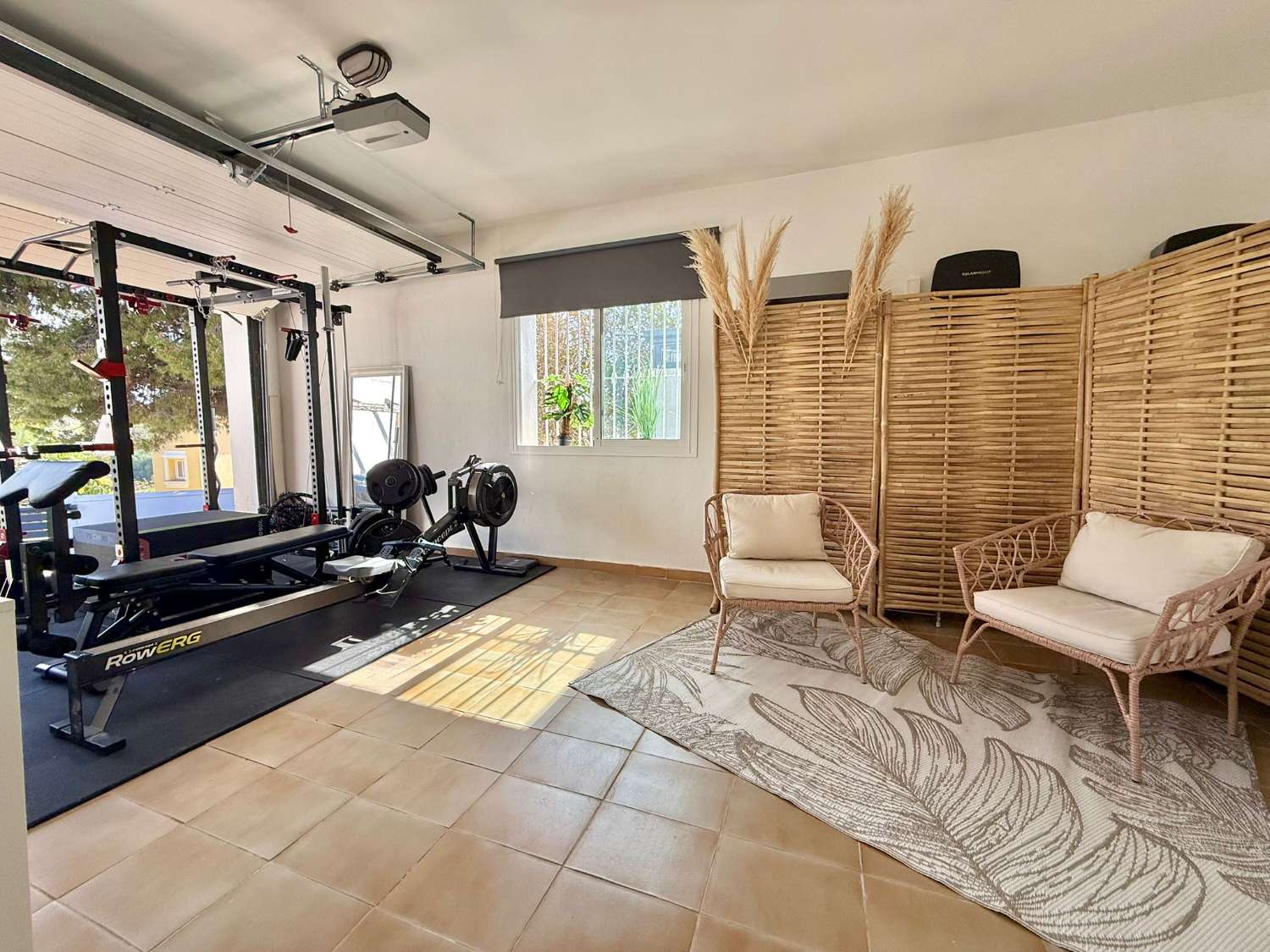 VILLA MAGNIFIQUE AVEC VUE PANORAMIQUE SUR LA MER À VENDRE DANS LA RÉGION DE RIVIERA DEL SOL (MIJAS)