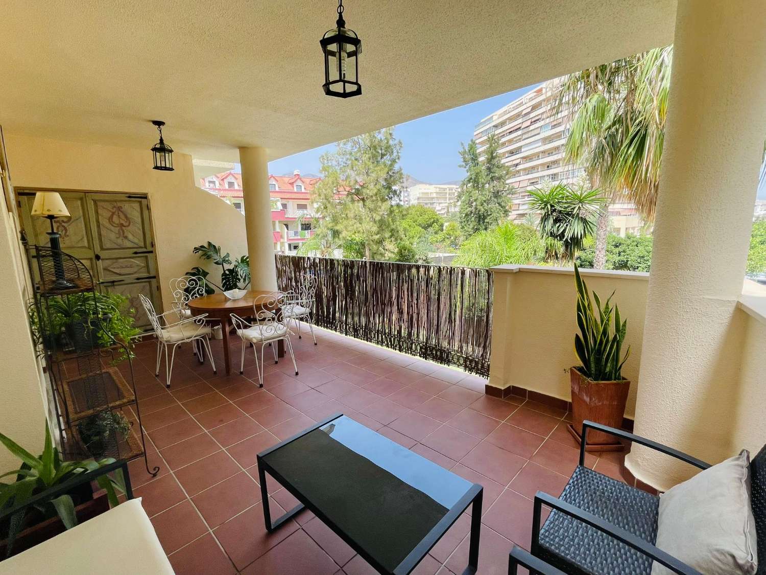 MEMEDIA-SÆSON. LEJET 1,9. 26-15.6. 27. FLOT LEJLIGHED NÆR TORREQUEBRADA GOLFBANE (BENALMADENA)