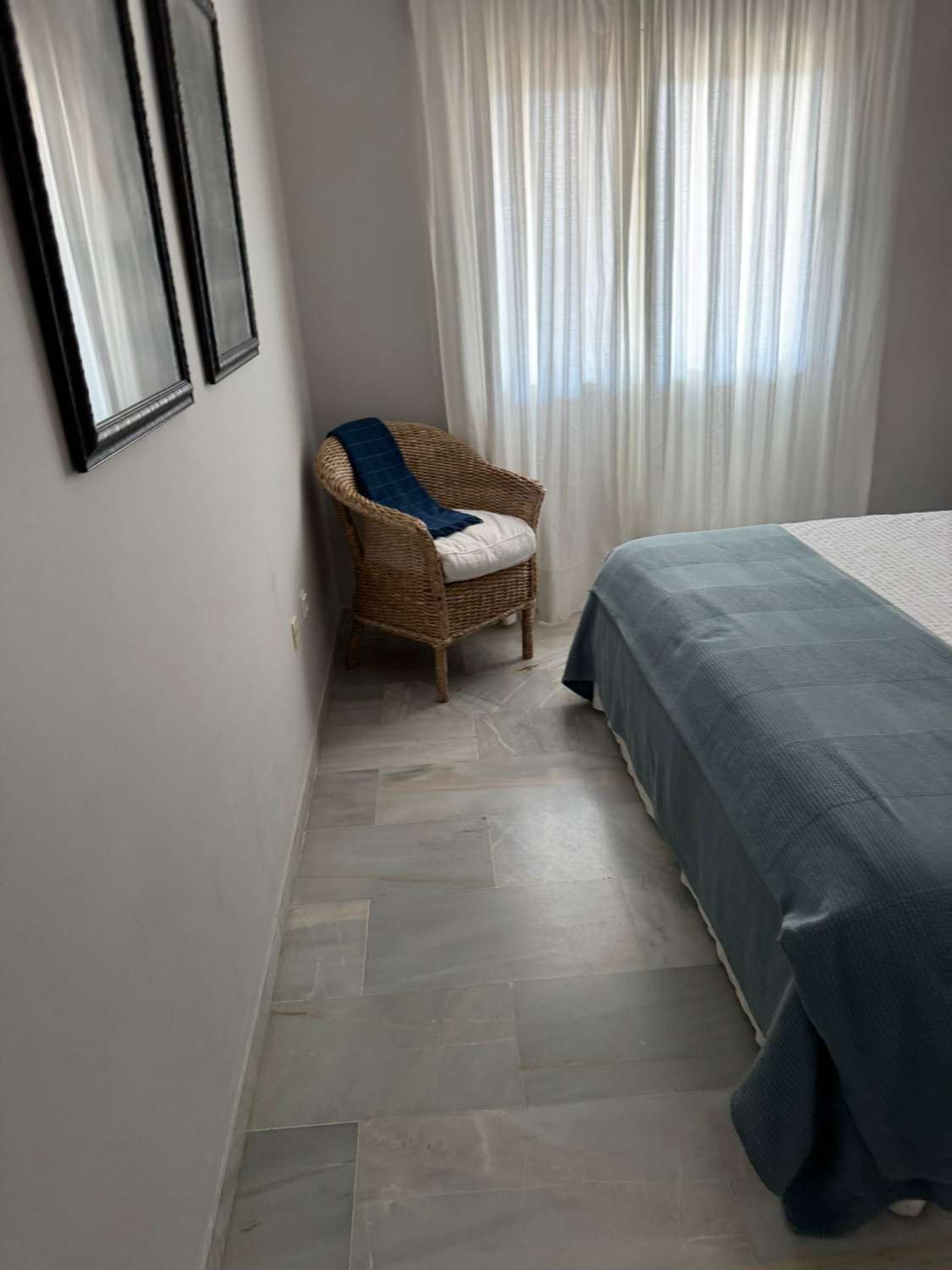 MEDIA TEMPORADA SE ALQUILA DESDE 1.11.26-15.5.27 BONITO APARTAMENTO CON VISTAS AL MAR EN  ARROYO DE LA MIEL .