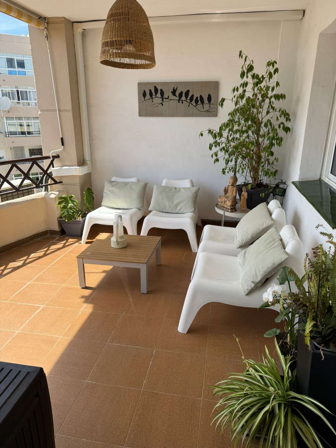 MEDIA TEMPORADA SE ALQUILA DESDE 1.11.26-15.5.27 BONITO APARTAMENTO CON VISTAS AL MAR EN  ARROYO DE LA MIEL .