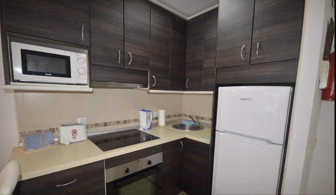 Media Temporada. Se alquila precioso apartamento desde  01/09/2026 hasta 30/06/2027 en Benalbeach (Benalmádena)
