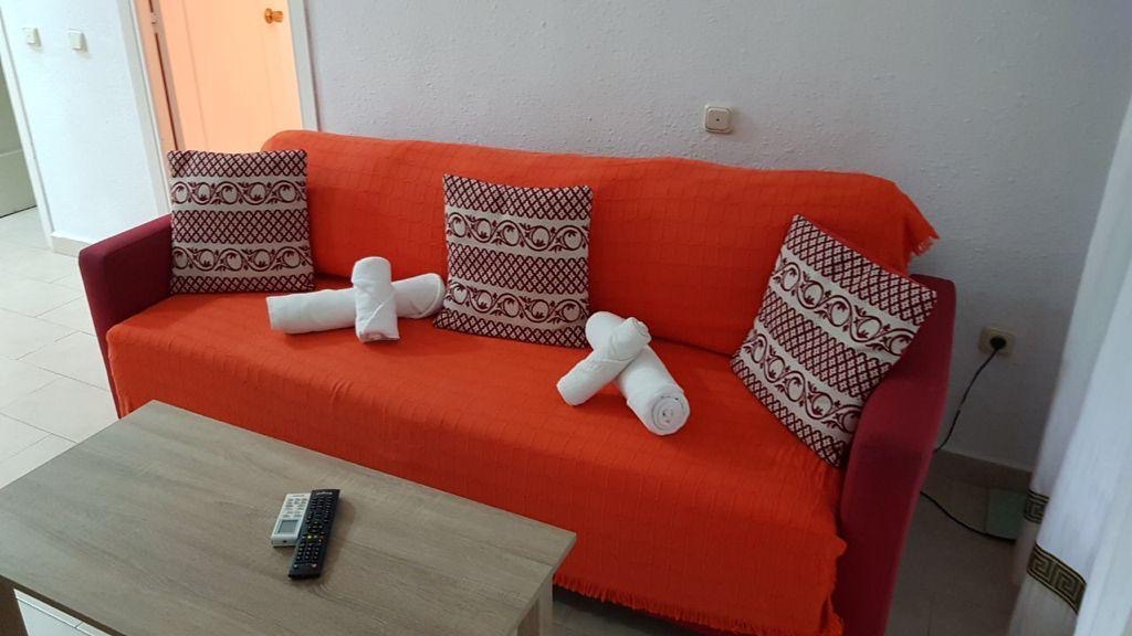 Media Temporada. Se alquila precioso apartamento desde  01/09/2026 hasta 30/06/2027 en Benalbeach (Benalmádena)