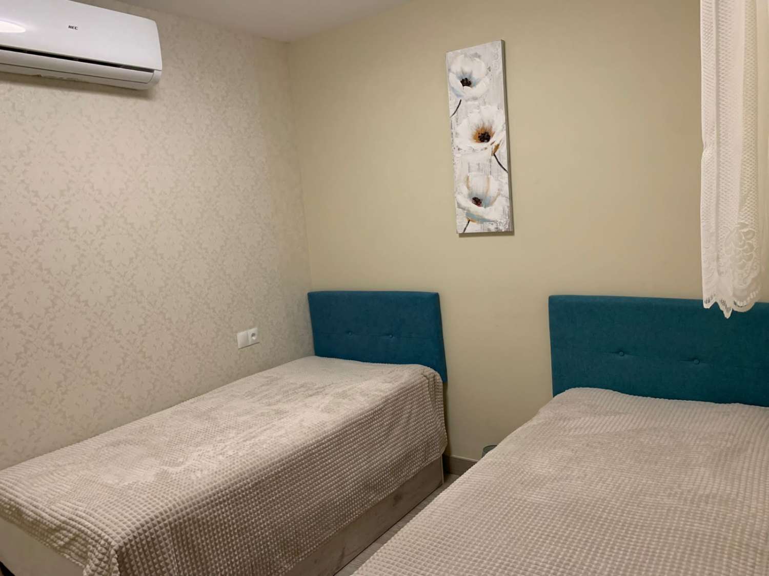 Bellissima casa a schiera in affitto a lungo termine molto vicina a Puerto Marina (Benalmádena)