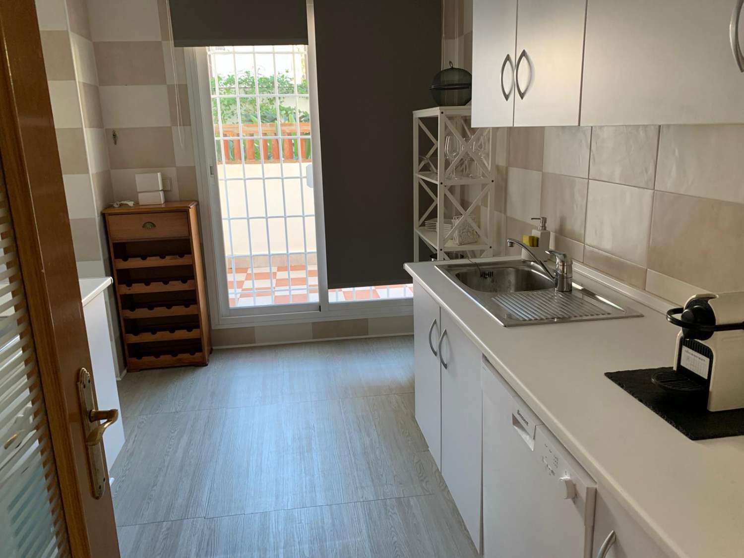 MEDIA TEMPORADA . SE ALQUILA MAGNIFICO APARTAMENTO DEL 1.09.2026 - 30.06.2027 EN TORREMOLINOS