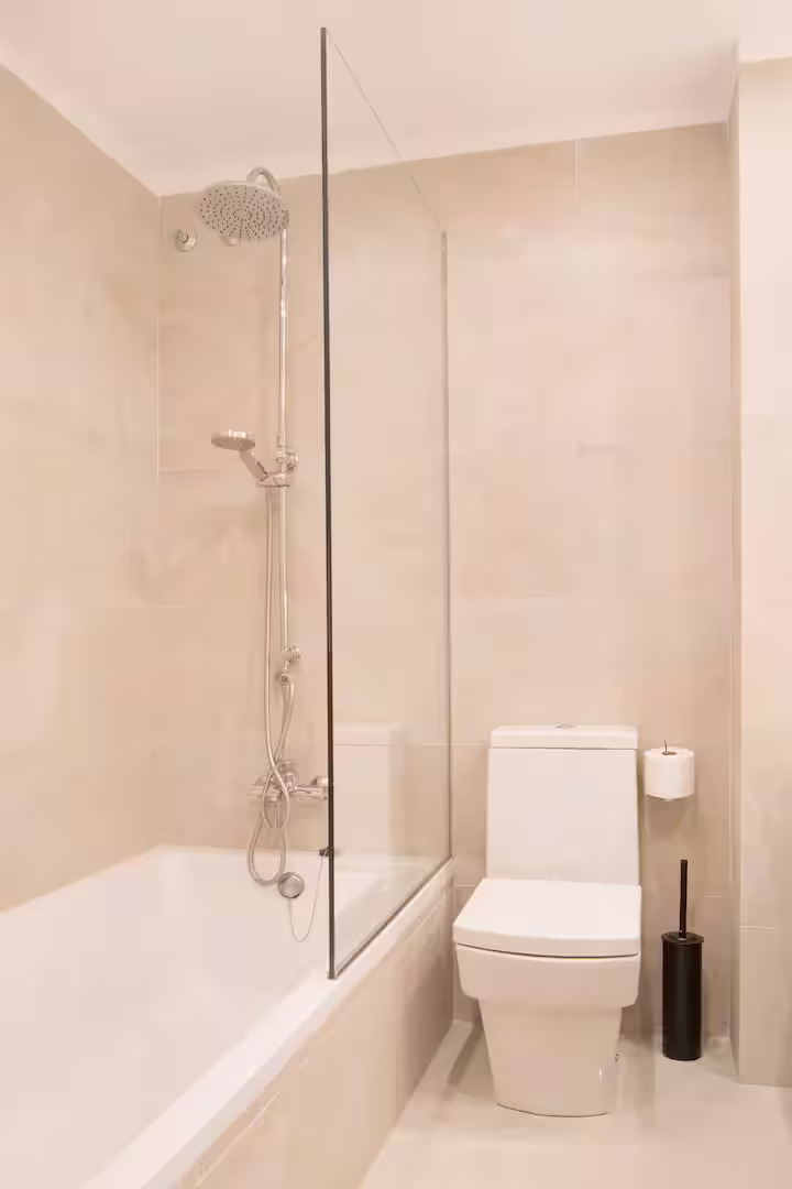 SE ALQUILA DESDE 1.3.27-31-5-27 MAGNIFICO  APARTAMENTO EN BENALMADENA