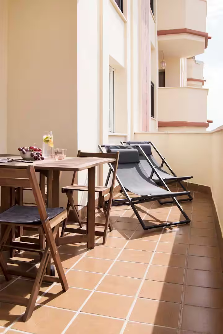SE ALQUILA DESDE 1.3.27-31-5-27 MAGNIFICO  APARTAMENTO EN BENALMADENA