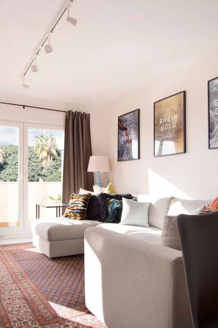SE ALQUILA DESDE 1.3.27-31-5-27 MAGNIFICO  APARTAMENTO EN BENALMADENA