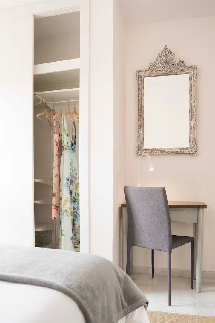 SE ALQUILA DESDE 1.3.27-31-5-27 MAGNIFICO  APARTAMENTO EN BENALMADENA