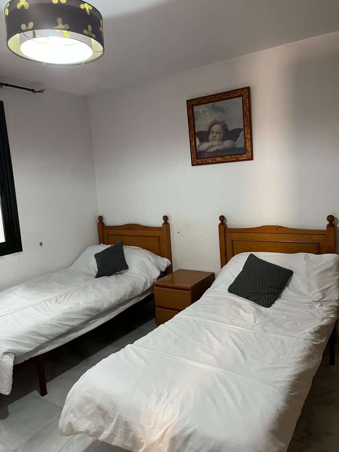 LARGA TEMPORADA Se alquila desde  1.7. 26 bonito apartamento en Benalmádena.