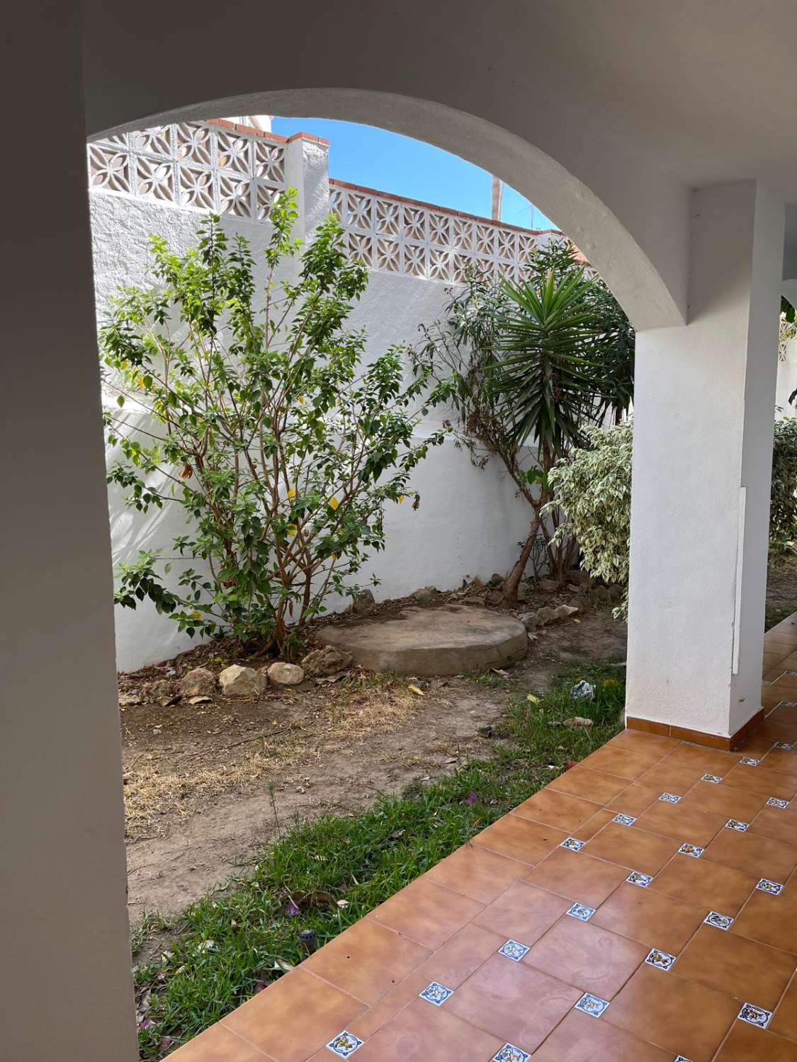 LARGA TEMPORADA Se alquila desde  1.7. 26 bonito apartamento en Benalmádena.