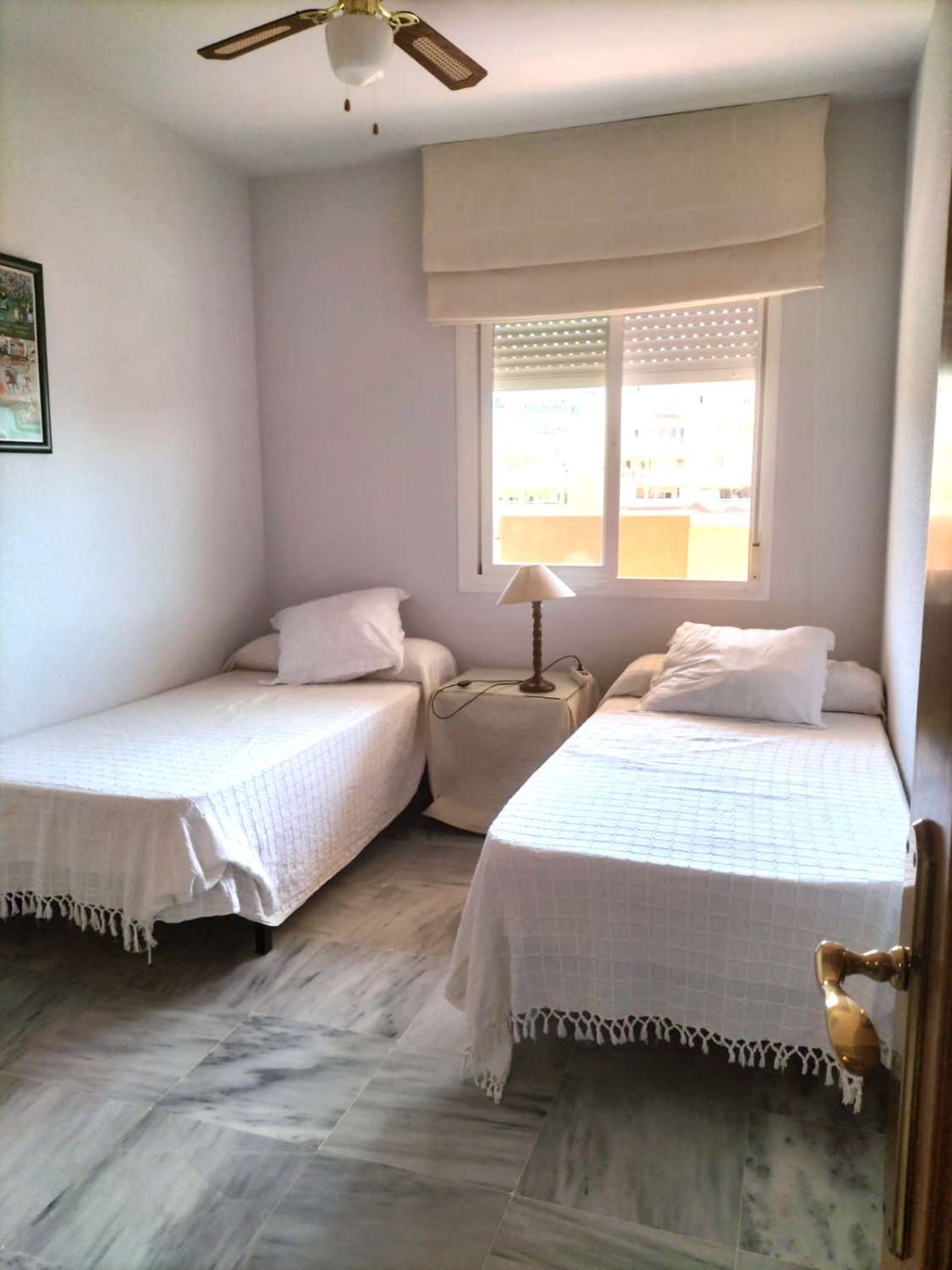 MEDIA TEMPORADA SE ALQUILA DESDE 01/09/26 - 30/06/27 EBONITO APARTAMENTO CON VISTAS LATERALES AL MAR N NUEVA TORREQUEBRADA (BENALMÁDENA COSTA).