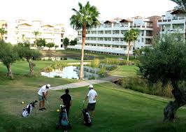 MEDIA TEMPORADA . SE ALQUILA DE 1.9.26-30.6.27 BONITO APARTAMENTO EN ZONA EL ARENAL (BENALMADENA)
