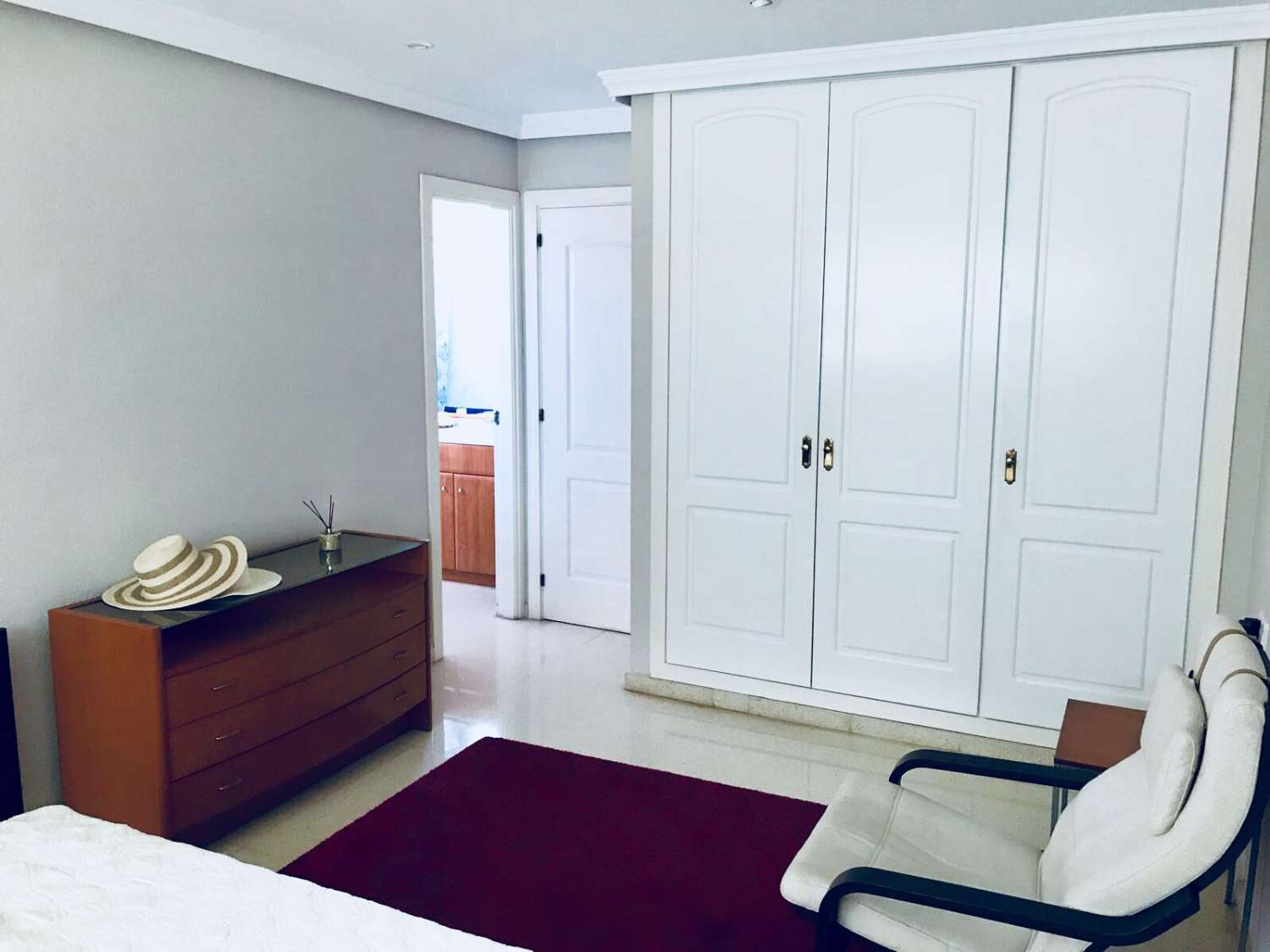 Huvila kausiluonteinen Zona Sohail (Fuengirola)