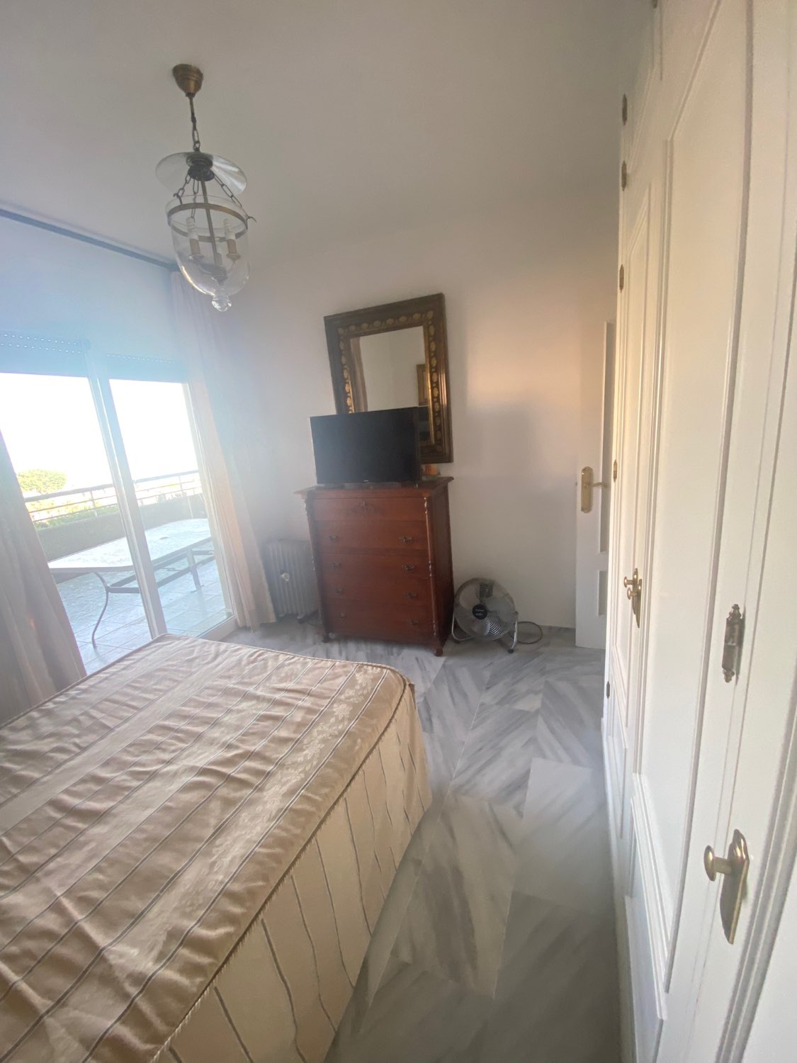 MEDIA TEMPORADA. SE ALQUILA DE 1.9.26-30.6.27 BONITO APARTAMENTO CON VISTAS AL MAR EN LOS BOLICHES (FUENGIROLA)