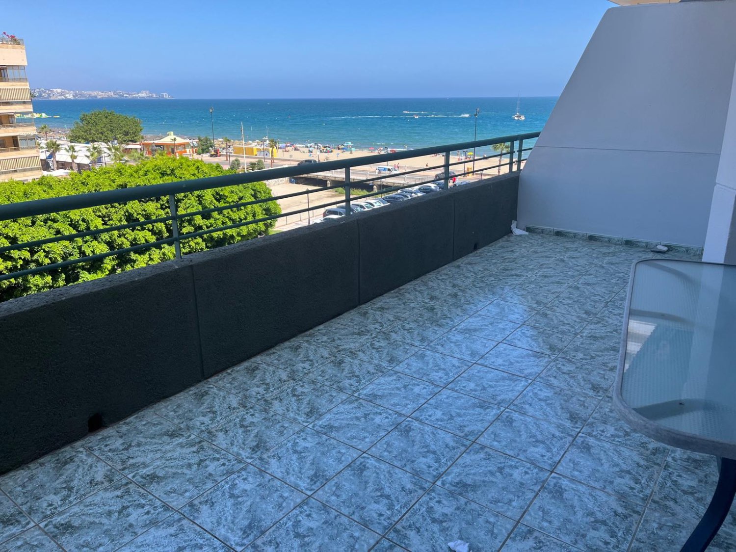MEDIA TEMPORADA. SE ALQUILA DE 1.9.26-30.6.27 BONITO APARTAMENTO CON VISTAS AL MAR EN LOS BOLICHES (FUENGIROLA)