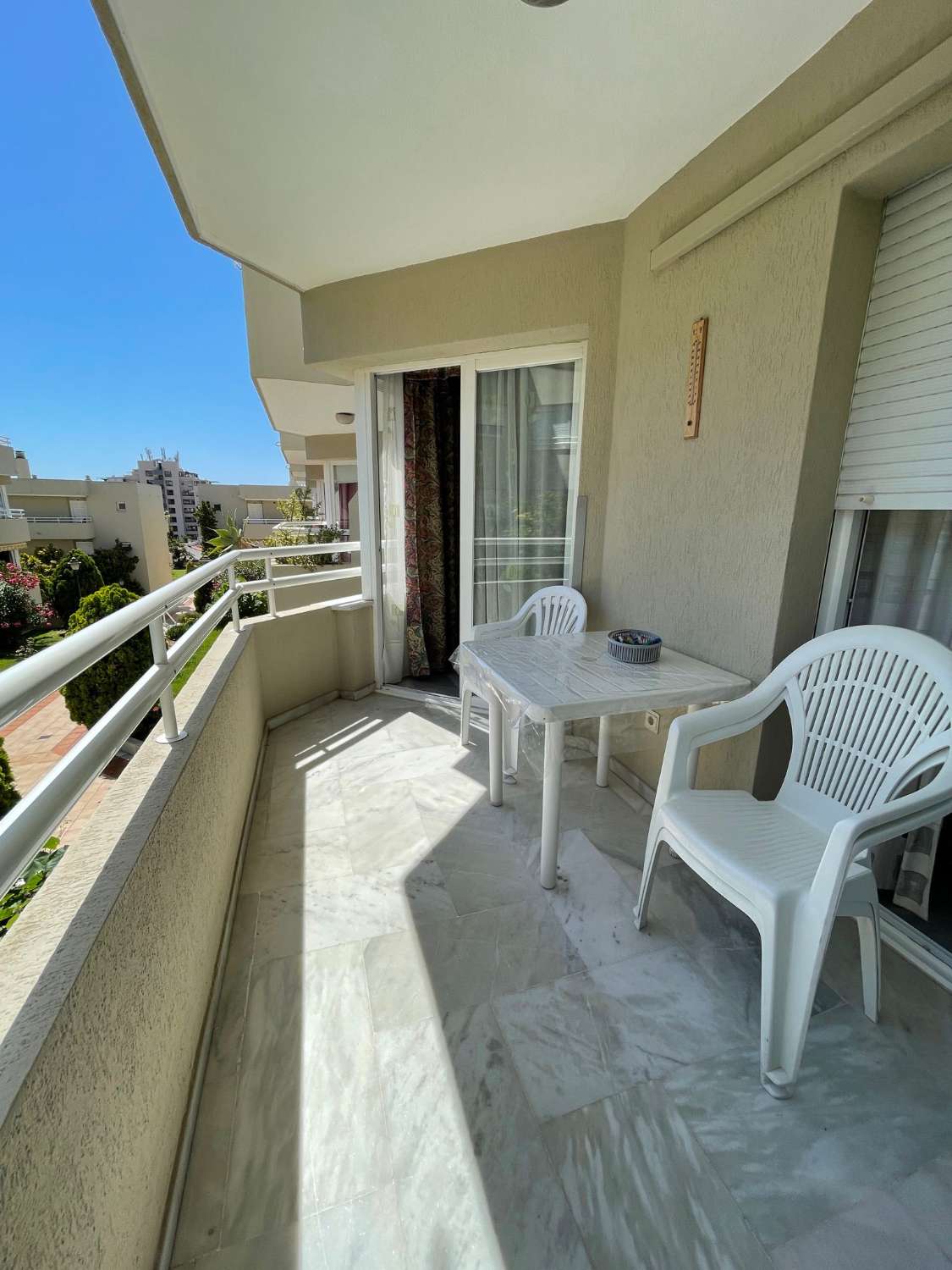 Media Temporada . Se alquila desde 1.9.26-31.5.27 bonito apartamento en Montemar cerca de la Carihuela ( Torremolinos )