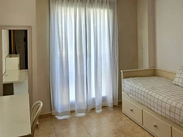 Praktfull leilighet med havutsikt til salgs i Calahonda (Mijas)