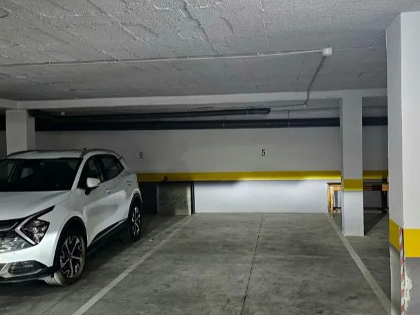 Praktfull leilighet med havutsikt til salgs i Calahonda (Mijas)