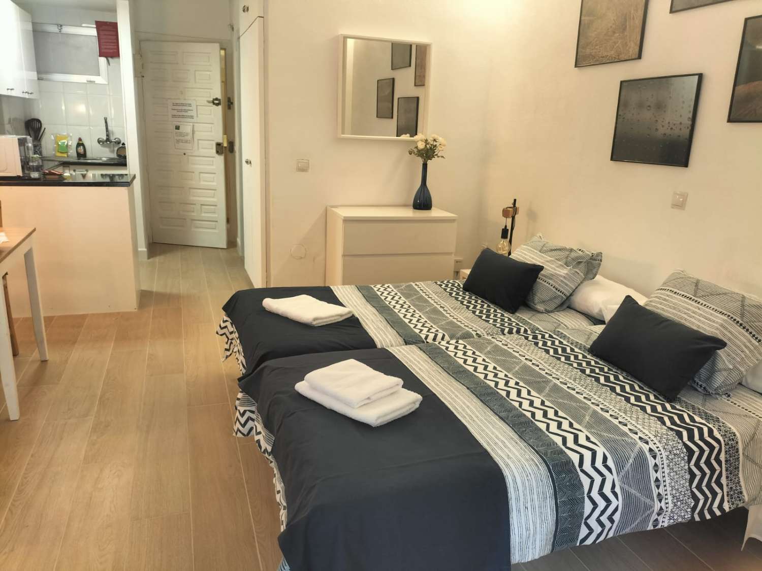 HALV SEMESTER TIL LEIE FRA 1.10.26 - 30.6.27 FINT STUDIO I BENALMADENA COSTA.