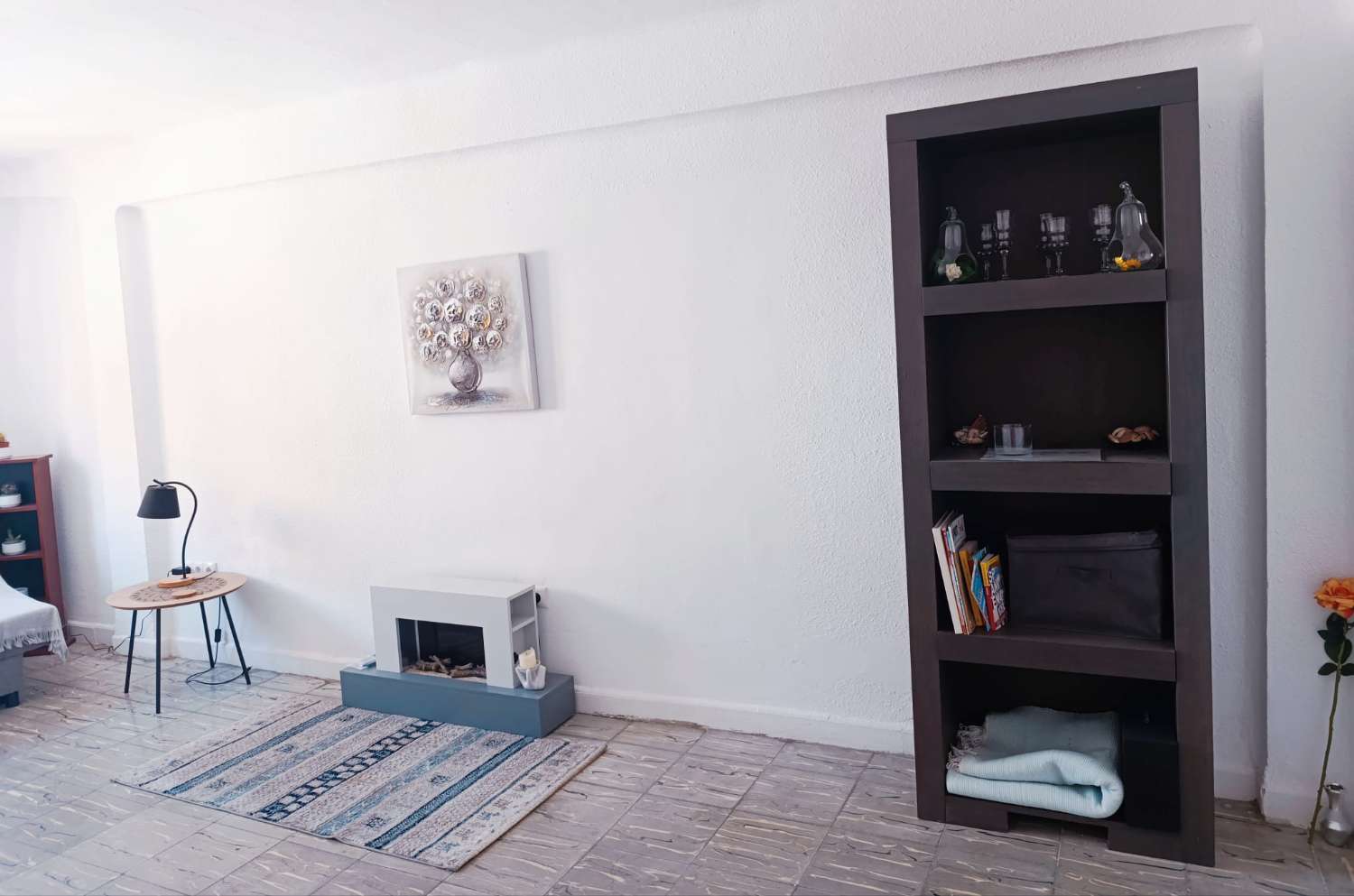 SE ALQUILA BONITO APARTAMENTO DESDE  01.0.9.26-30.6.27 EN ARROYO DE LA MIEL (BENALMÁDENA).