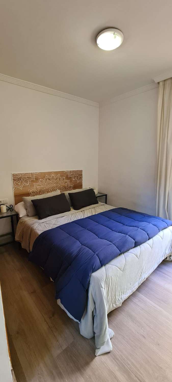 Media Temporada  . Se alquila desde 1.10.26-30.6.27 bonito apartamento en Arroyo de la Miel (Benalmádena)