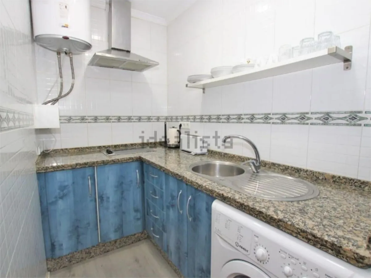 Media Temporada  . Se alquila desde 1.10.26-30.6.27 bonito apartamento en Arroyo de la Miel (Benalmádena)