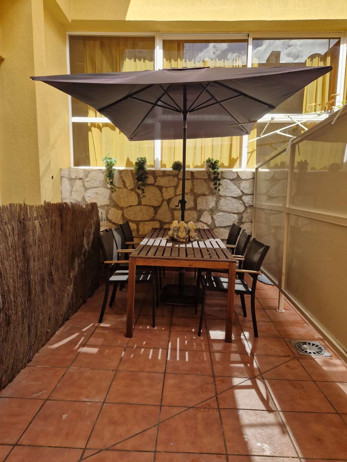 Media Temporada  . Se alquila desde 1.10.26-30.6.27 bonito apartamento en Arroyo de la Miel (Benalmádena)