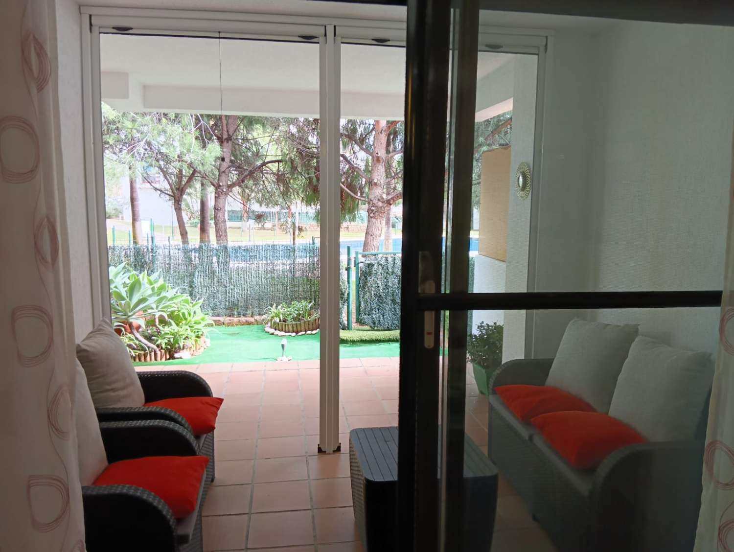 Media Temporada . Se alquila desde 1.10.26-31.5.27  bonito apartamento  en Mijas Costa