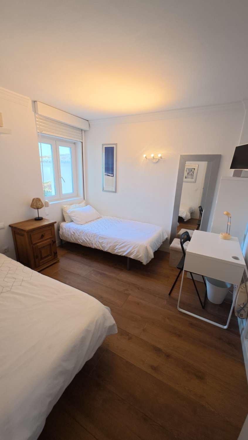 Se vende  magnifico apartamento en 1ª linea de playa en zona Riviera del Sol (Mijas )