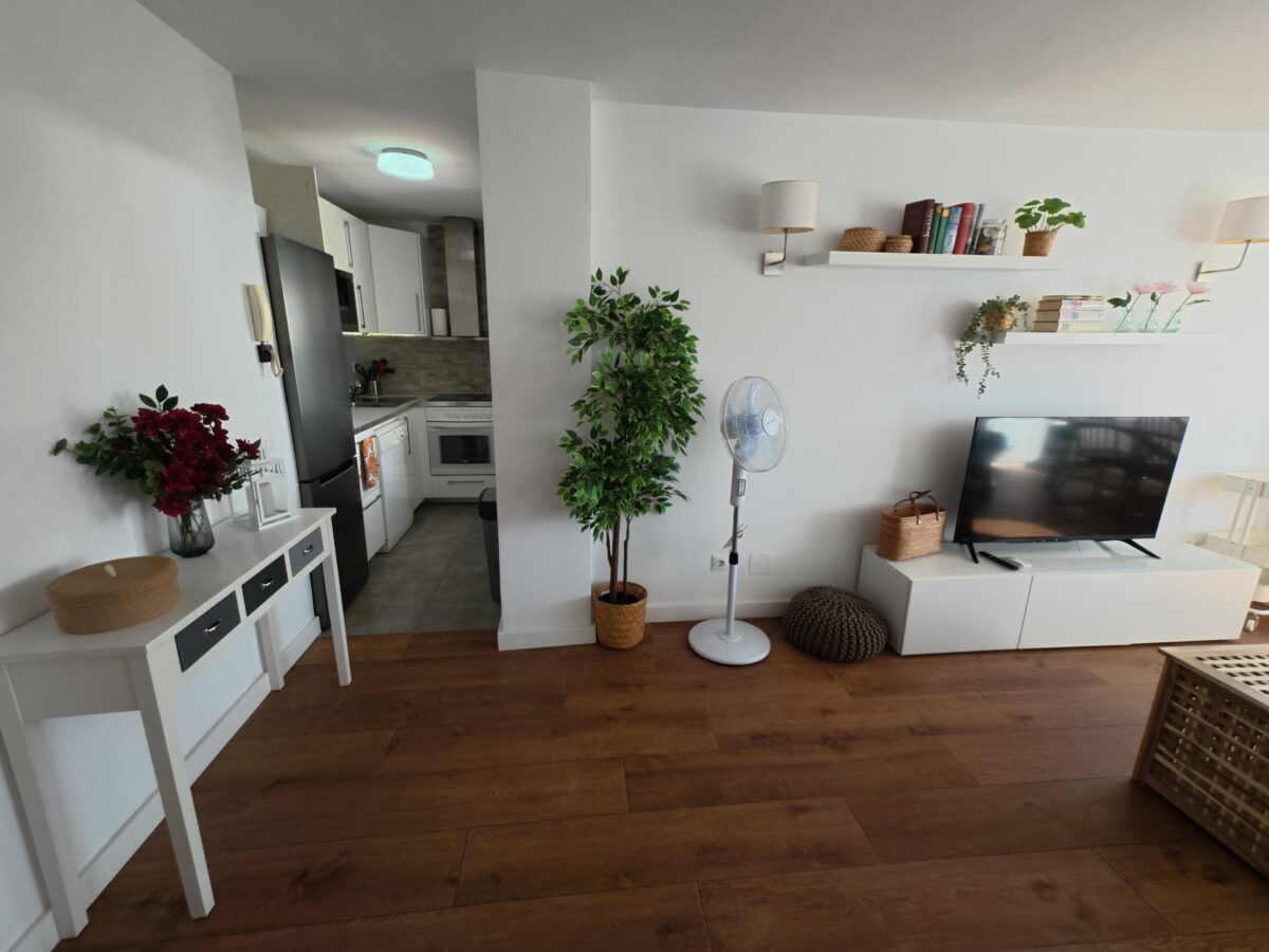 Se vende  magnifico apartamento en 1ª linea de playa en zona Riviera del Sol (Mijas )