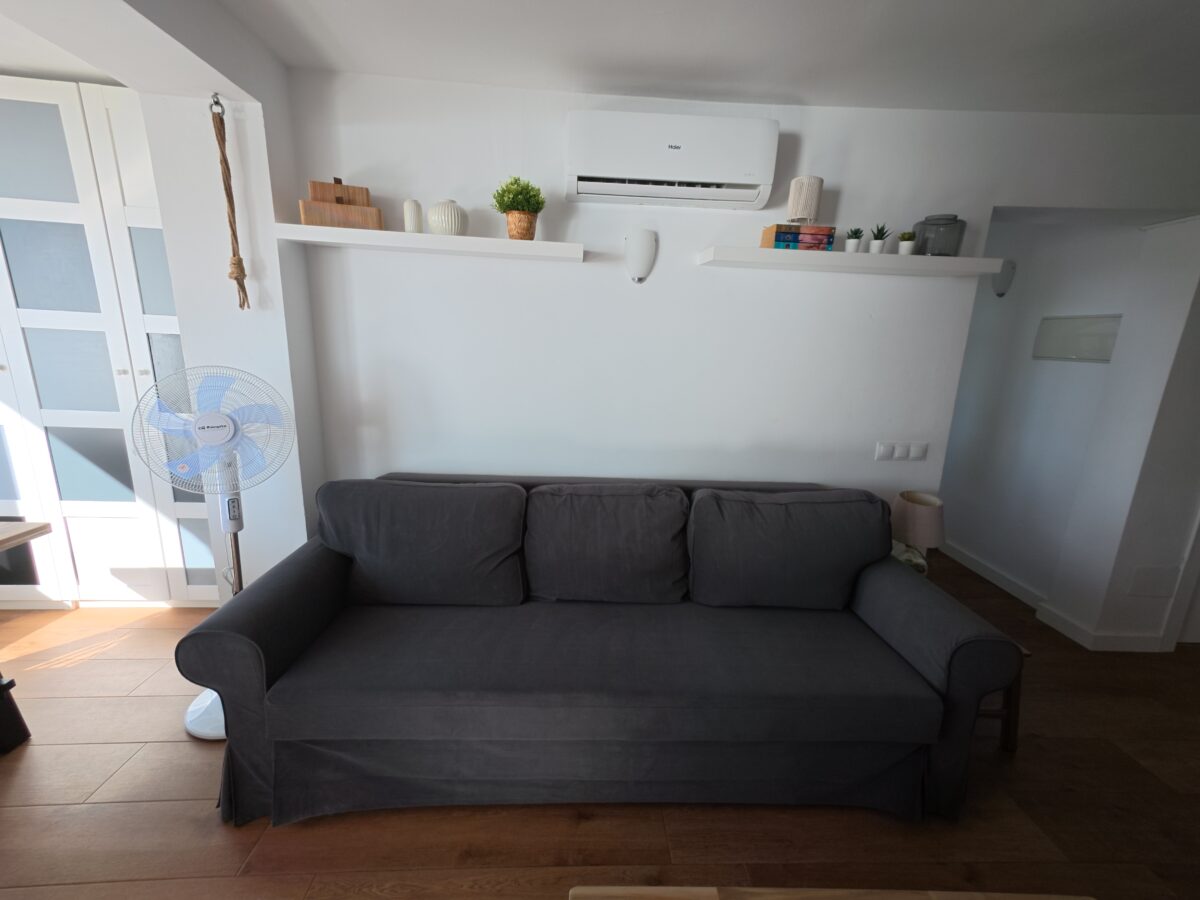 Se vende  magnifico apartamento en 1ª linea de playa en zona Riviera del Sol (Mijas )