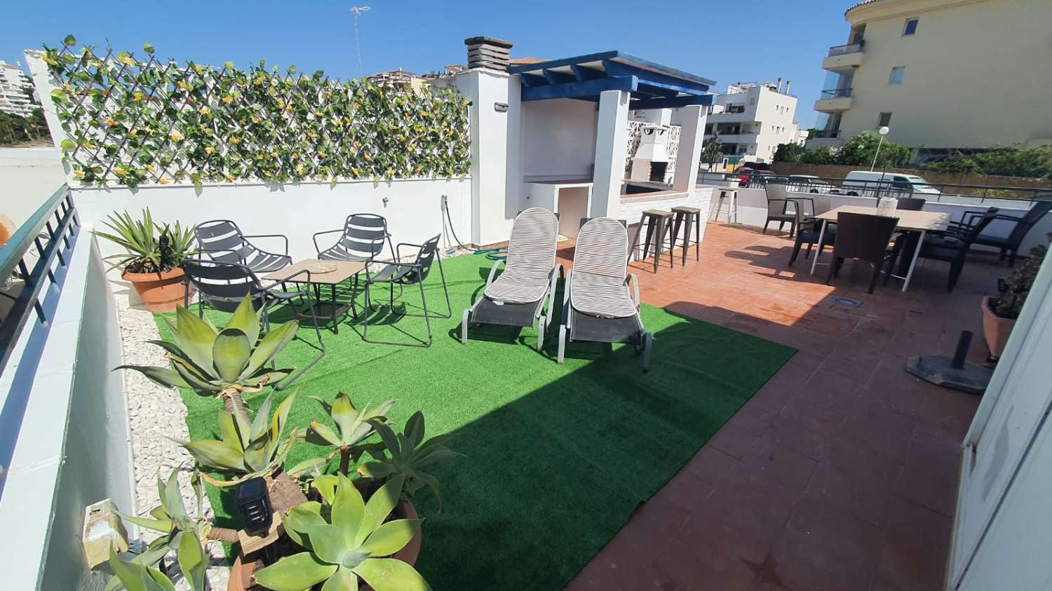 Media temporada .Se alquila de 1.11.26 -30.6.27 bonito Atico en Mijas Costa
