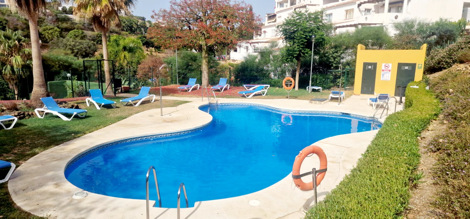 Media temporada .Se alquila de 1.11.26 -30.6.27 bonito Atico en Mijas Costa
